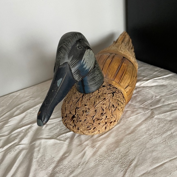 DUCK  - SEAGRASS   And Carved Wood, - Picture 1 of 6